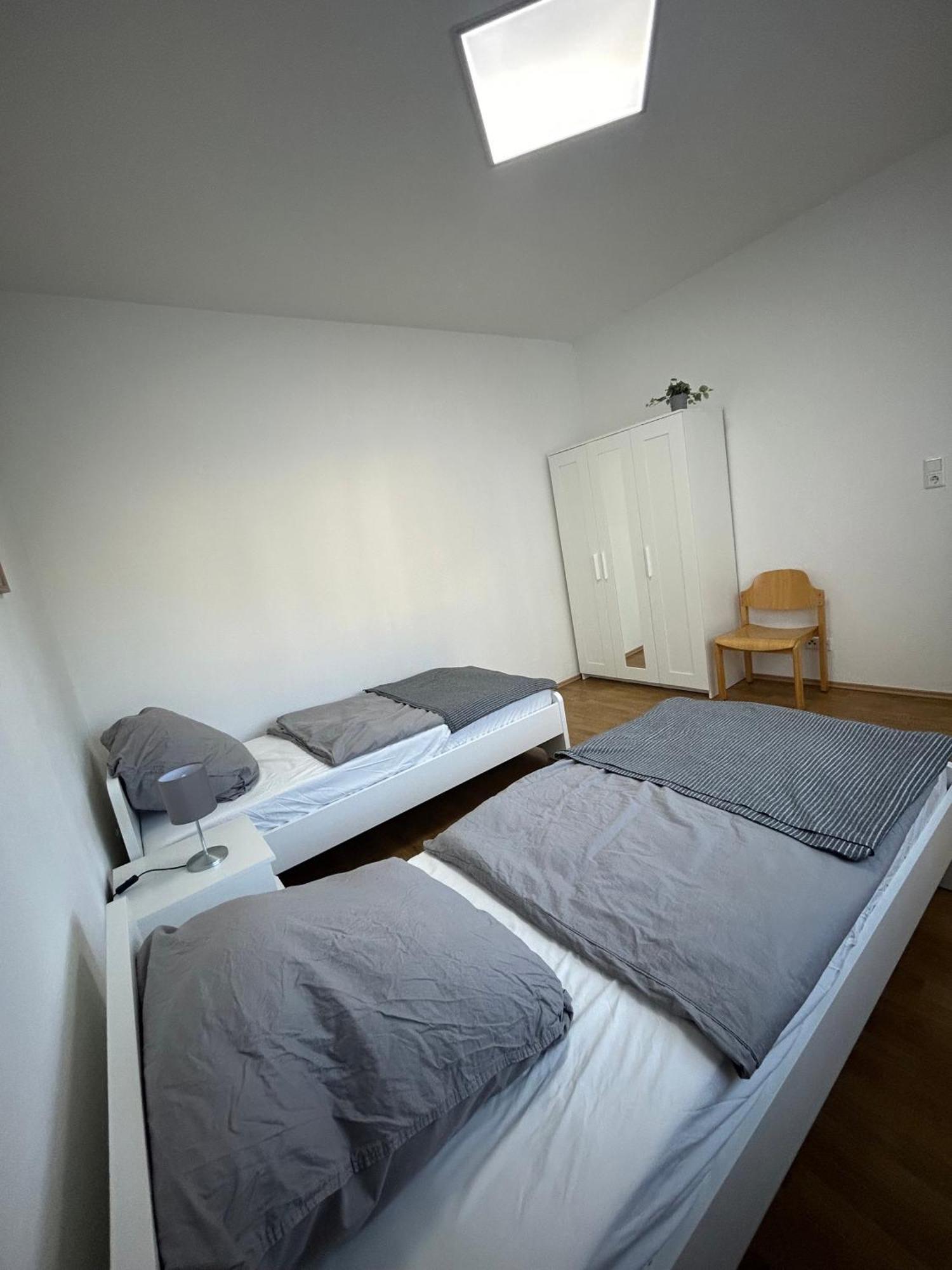 Gemuetliche Ferienwohnung - Voll Ausgestattet, Zentral Aber Ruhig ! Вупертал Екстериор снимка